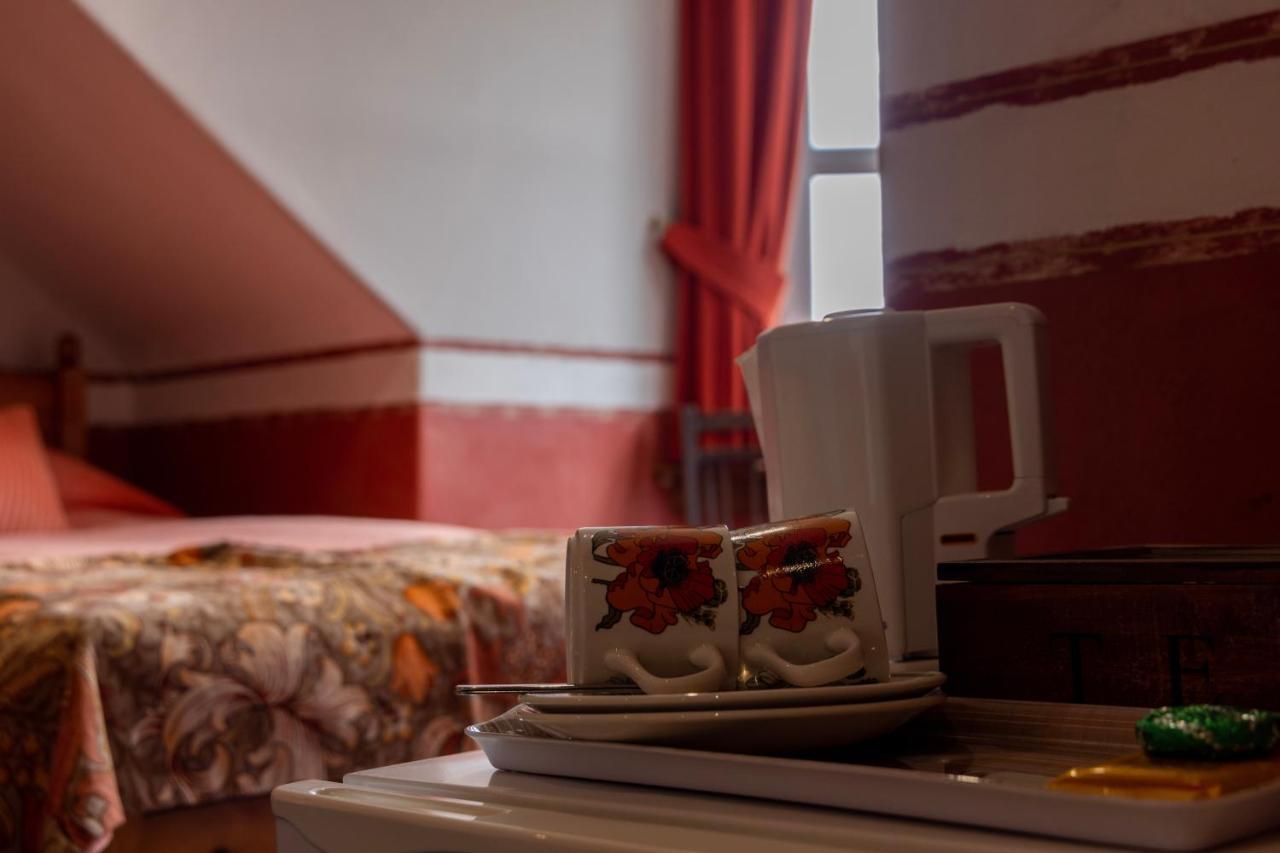The Limes Guest House Μόντροουζ Εξωτερικό φωτογραφία