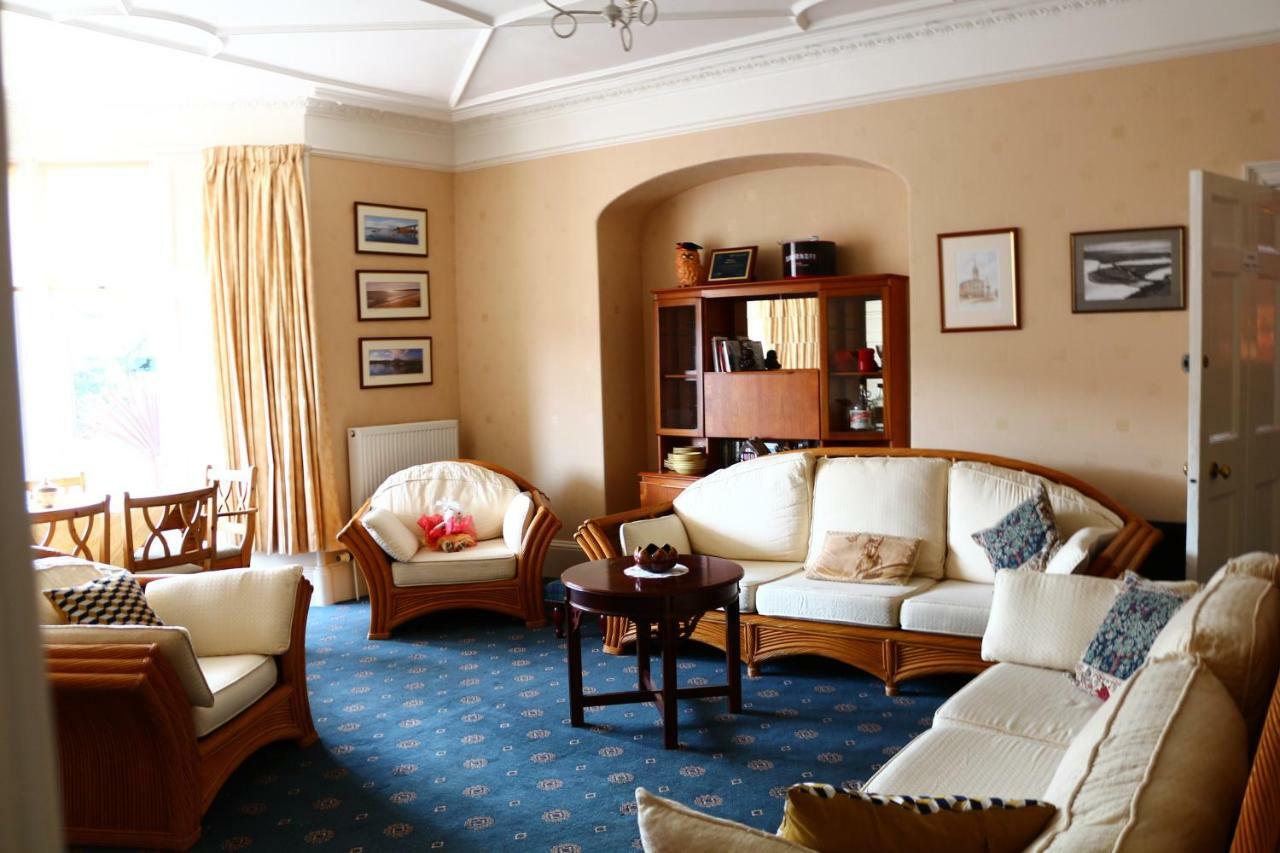 The Limes Guest House Μόντροουζ Εξωτερικό φωτογραφία